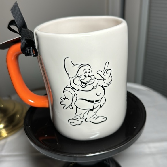 Rae Dunn Doc coffee/tea mug - Picture 3 of 5